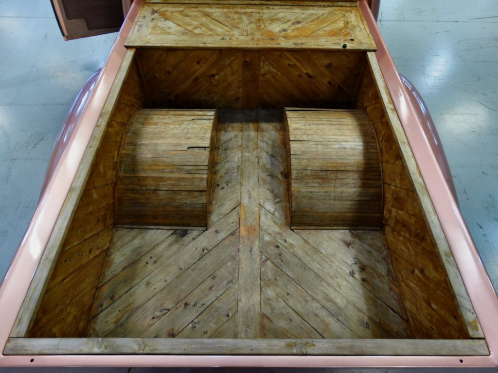 1951 Studebaker truck homemade bed