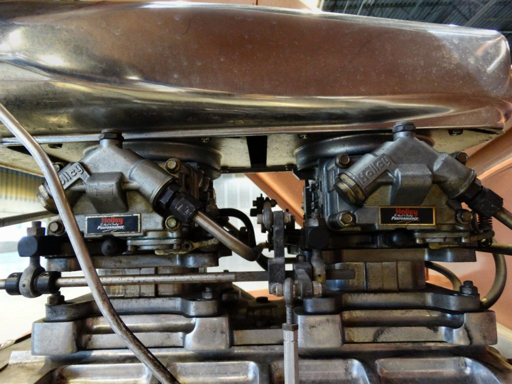 Double carb setup on 1951 Studebaker truck